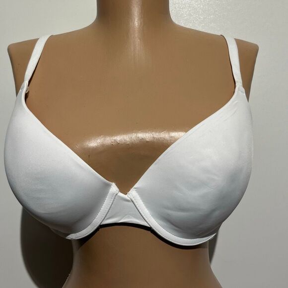 PINK Victoria's Secret Other - PINK Victoria's Secret White Wear Everywhere Push Up T-Shirt Bra Size 38C
